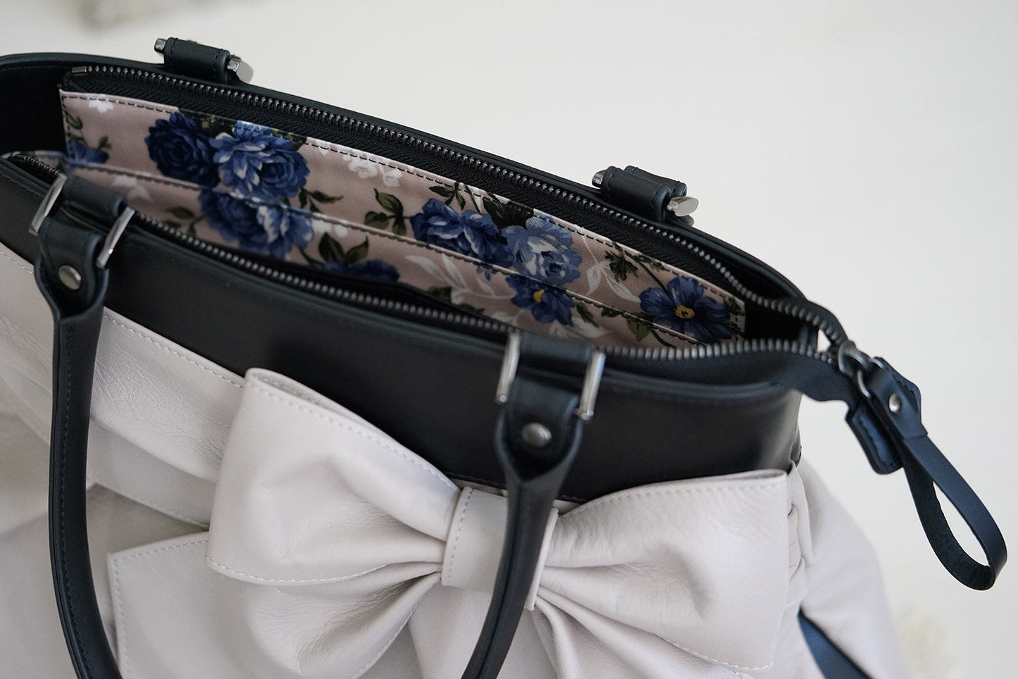 【ご当選者様用】リボンタックバッグ(ミルクティー)